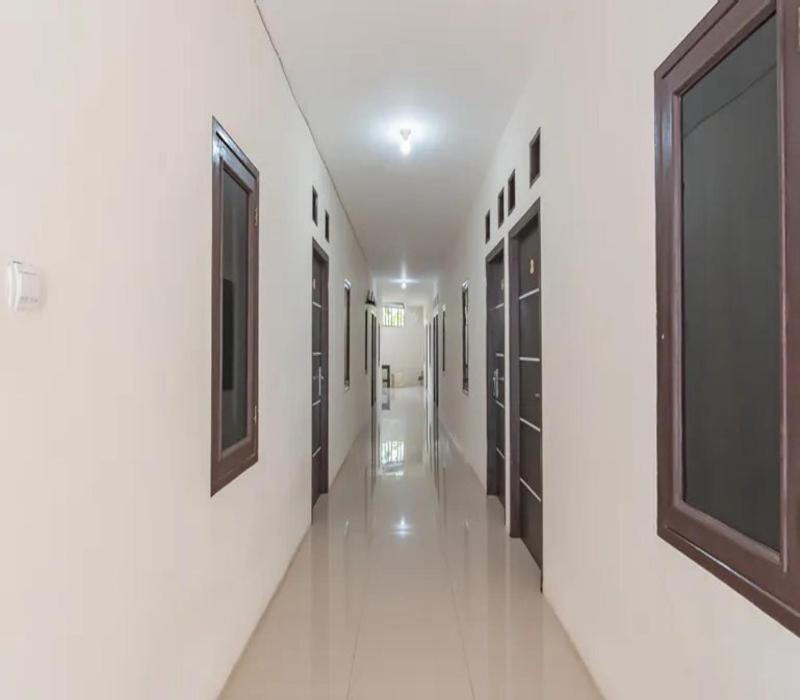 Hotel Tw Penginapan Syariah Cianjur Exterior foto